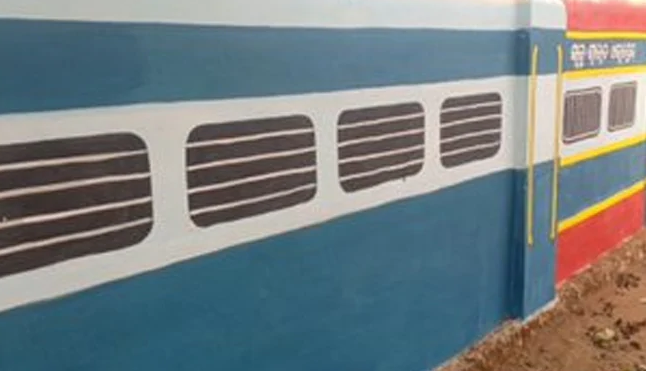Teacher Paints Train Coaches On School Walls; Railway Applauds Creativity